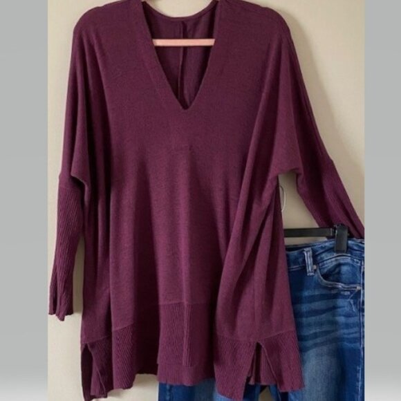 Maroon Long Sleeve Tunic Top - Picture 1 of 3
